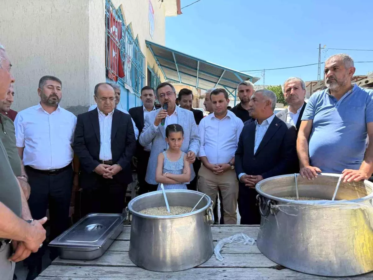 Akçadağ'da Geleneksel Aşure Programı Düzenlendi