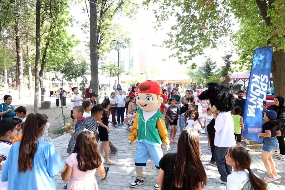 Konya'da İlçe Şenlikleri Yaz Coşkusunu Artırıyor