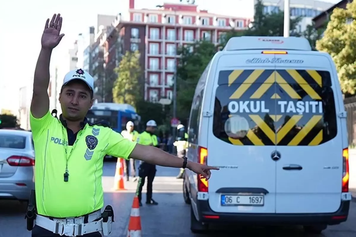 Okul servisleri ve toplu taşımada yeni dönem!