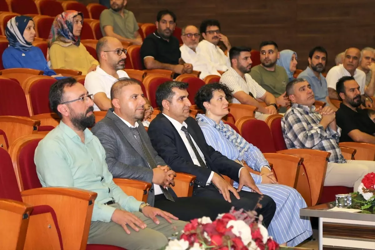 15 Temmuz Konferansı Siirt Üniversitesi'nde Düzenlendi