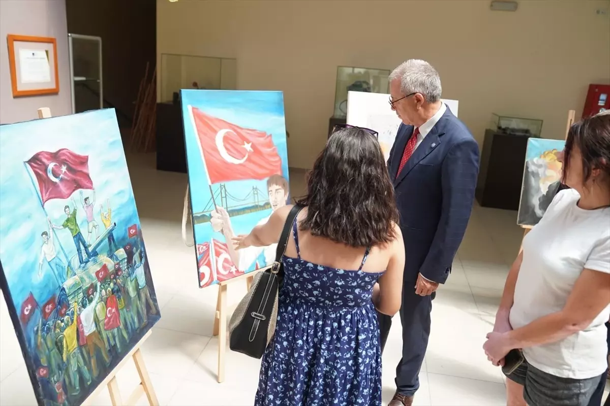 İzmir'de 15 Temmuz Sergisi Açıldı