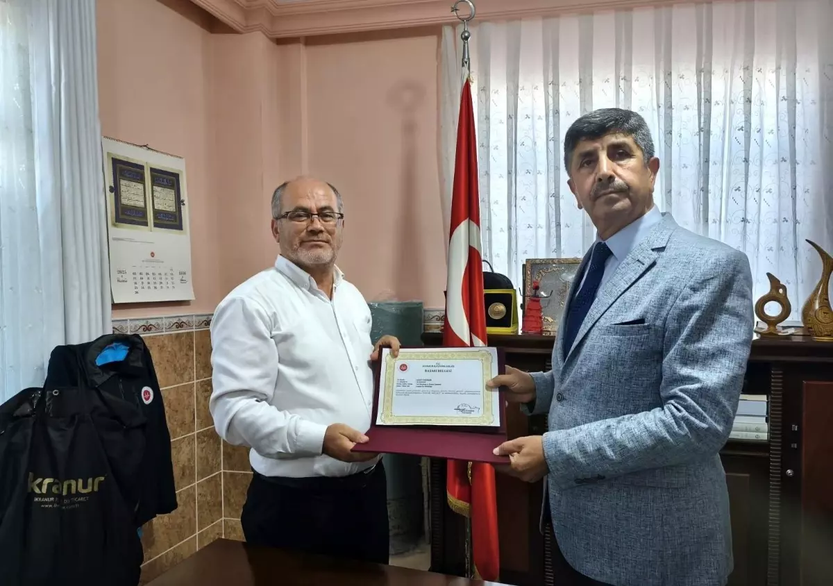 Anamur Müftülüğü Personeline Başarı Belgeleri Verildi