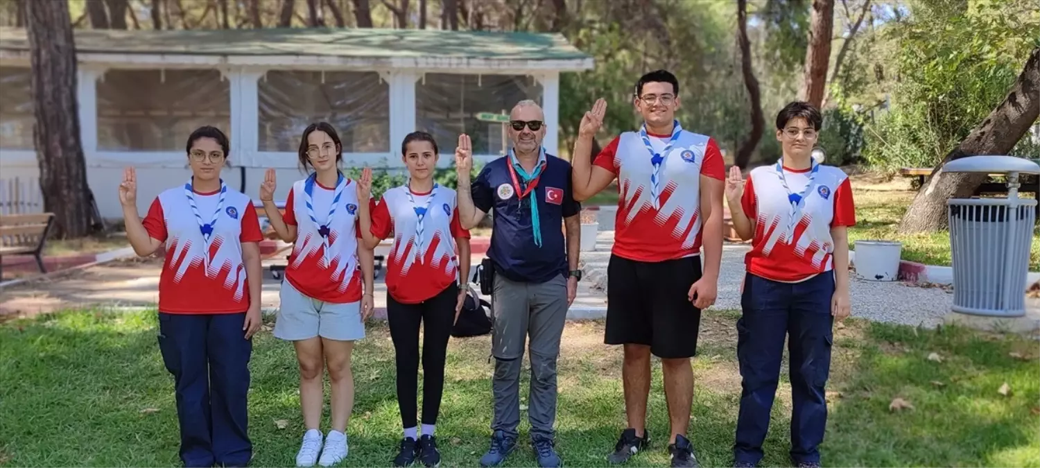 Antalya'da İzciler Yetişiyor