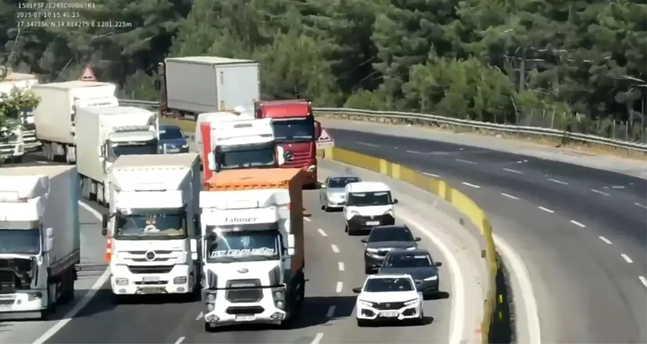 Adana'da Dronla Trafik Denetimi: 162 Cezalı