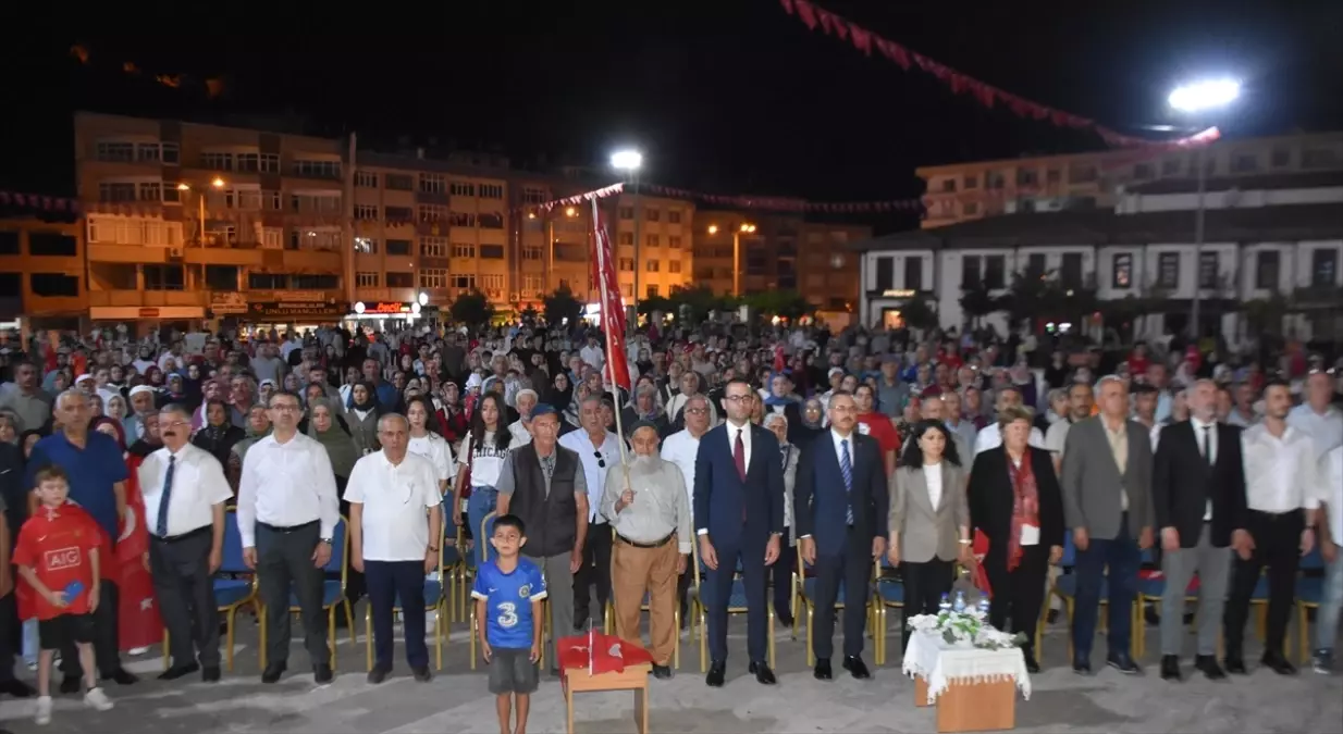 Boyabat'ta 15 Temmuz Demokrasi ve Milli Birlik Günü programı düzenlendi
