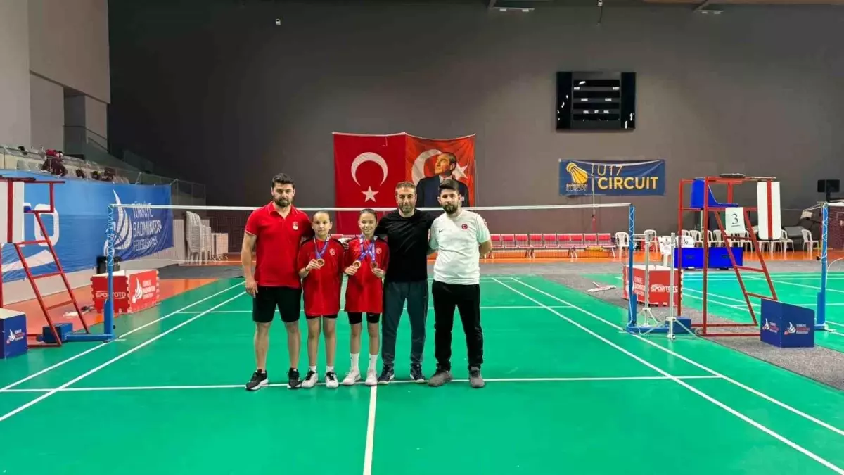 Kayserili Minik Sporculardan Badmintonda Başarı