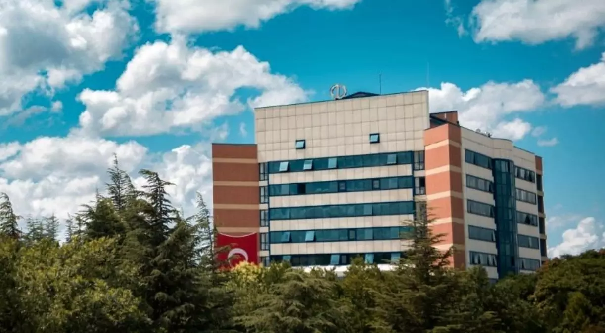 Anadolu Üniversitesi'nde Fakülteler Birleştirildi