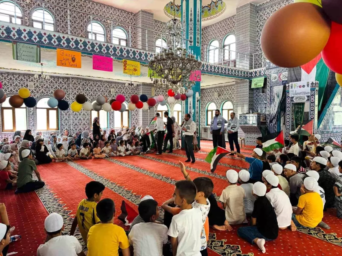 Diyarbakır'da 'Gazzeli Çocuklara' Destek Programı