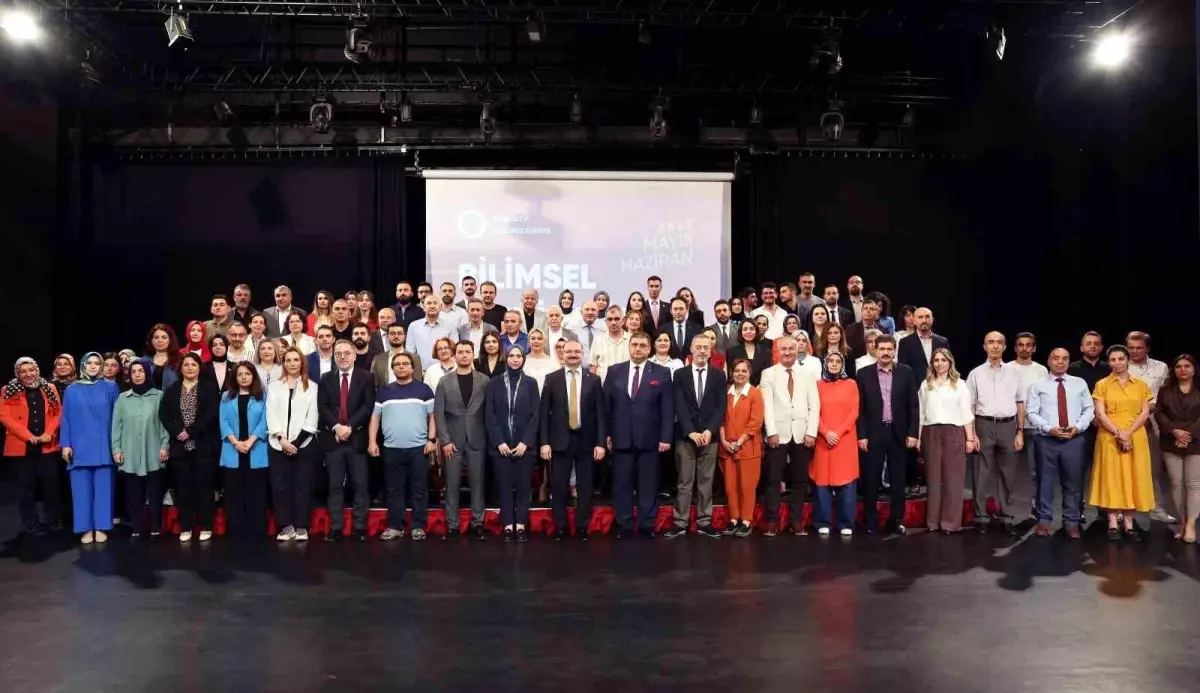 Atatürk Üniversitesi'nde Bilim Ödülleri Töreni