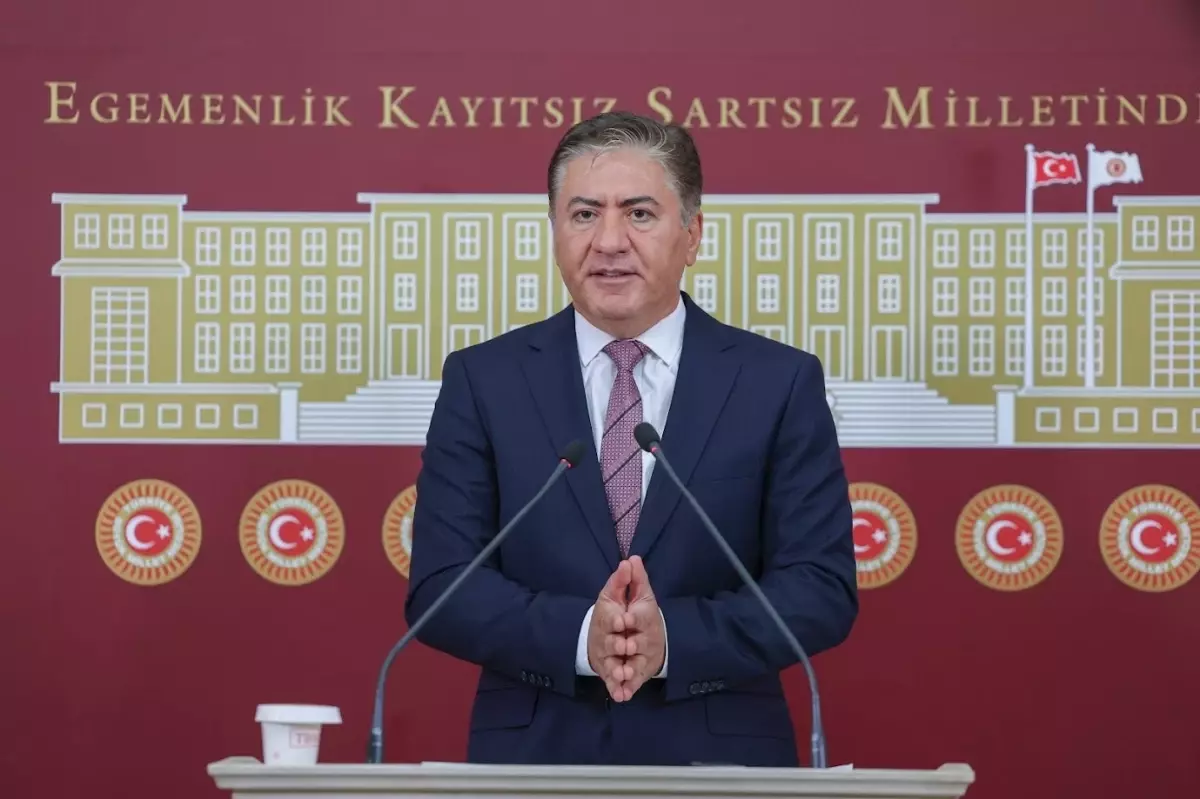 Emir: İmamoğlu'na Yargı Tacizi Yapılıyor