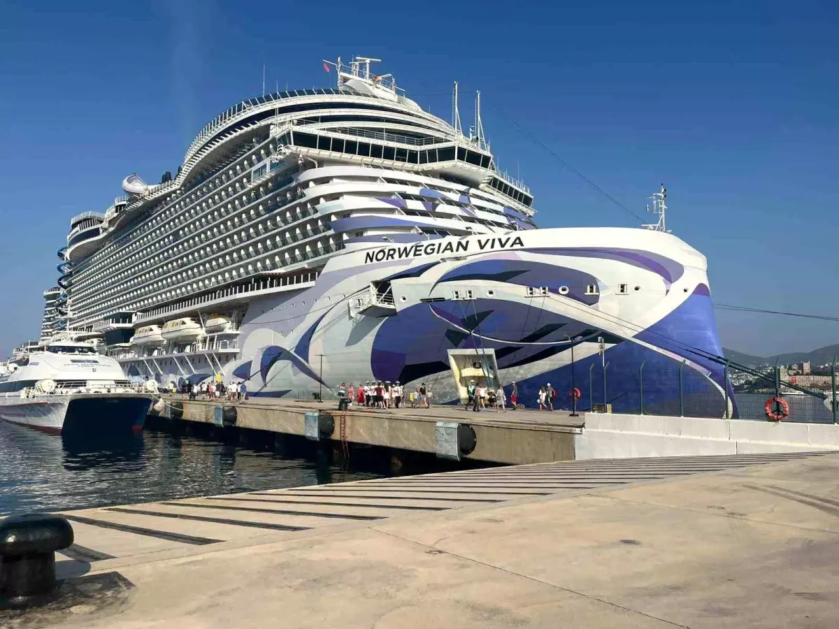 Norwegian Viva Bodrum'a Geldi