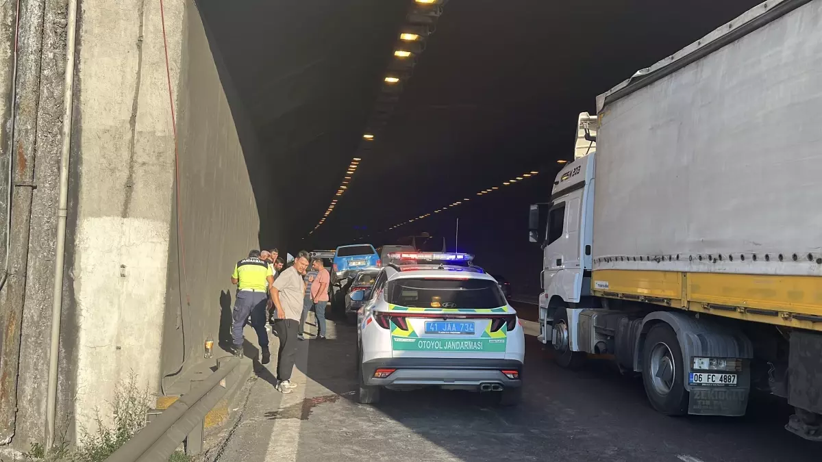 Kocaeli'de Zincirleme Kaza