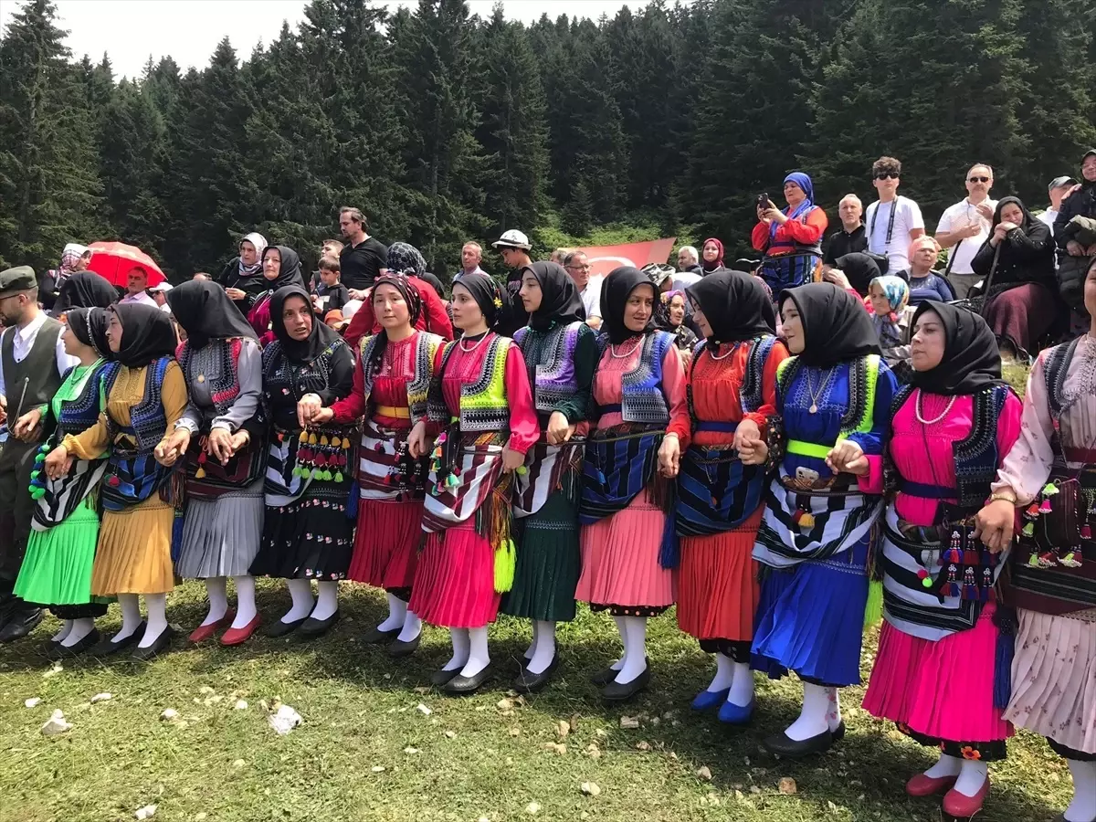 26. Göllüalan Şenliği Coşkuyla Kutlandı