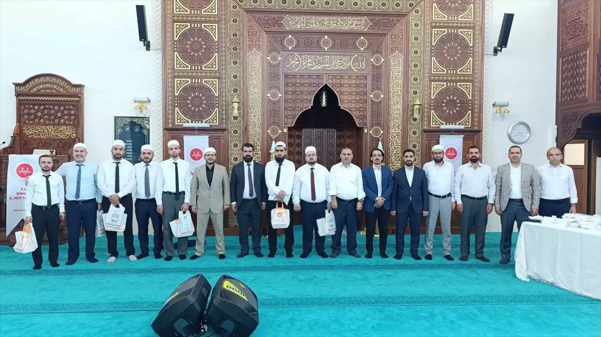 Bingöl'de Ezanı Güzel Okuma Yarışması Yapıldı