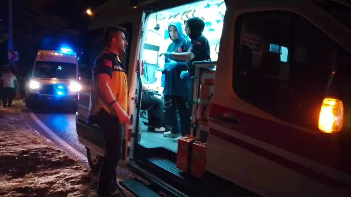 Gölcük'te trafik kazası: 5 yaralı