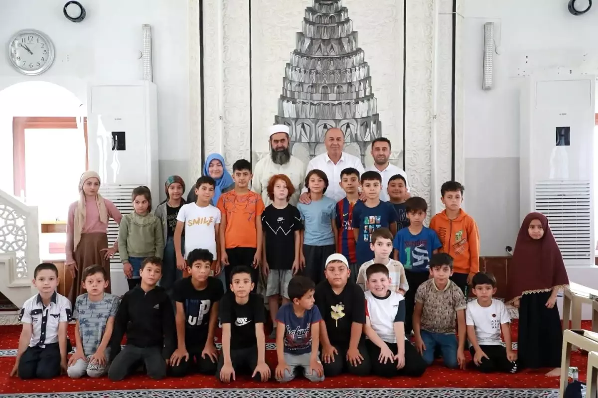 Alaca Belediye Başkanı Arslan'dan Yaz Kur'an Kursu Ziyareti