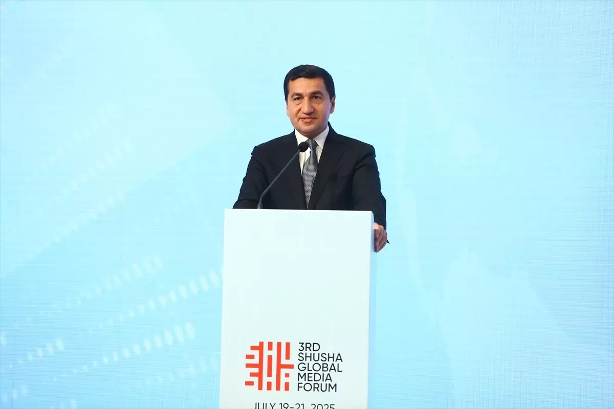Hikmet Hacıyev: Dezenformasyonla Mücadelede Başarı