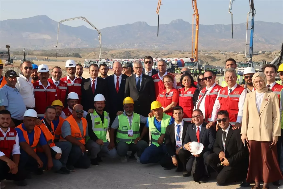 Yeni Lefkoşa Hastanesi Temeli Atıldı