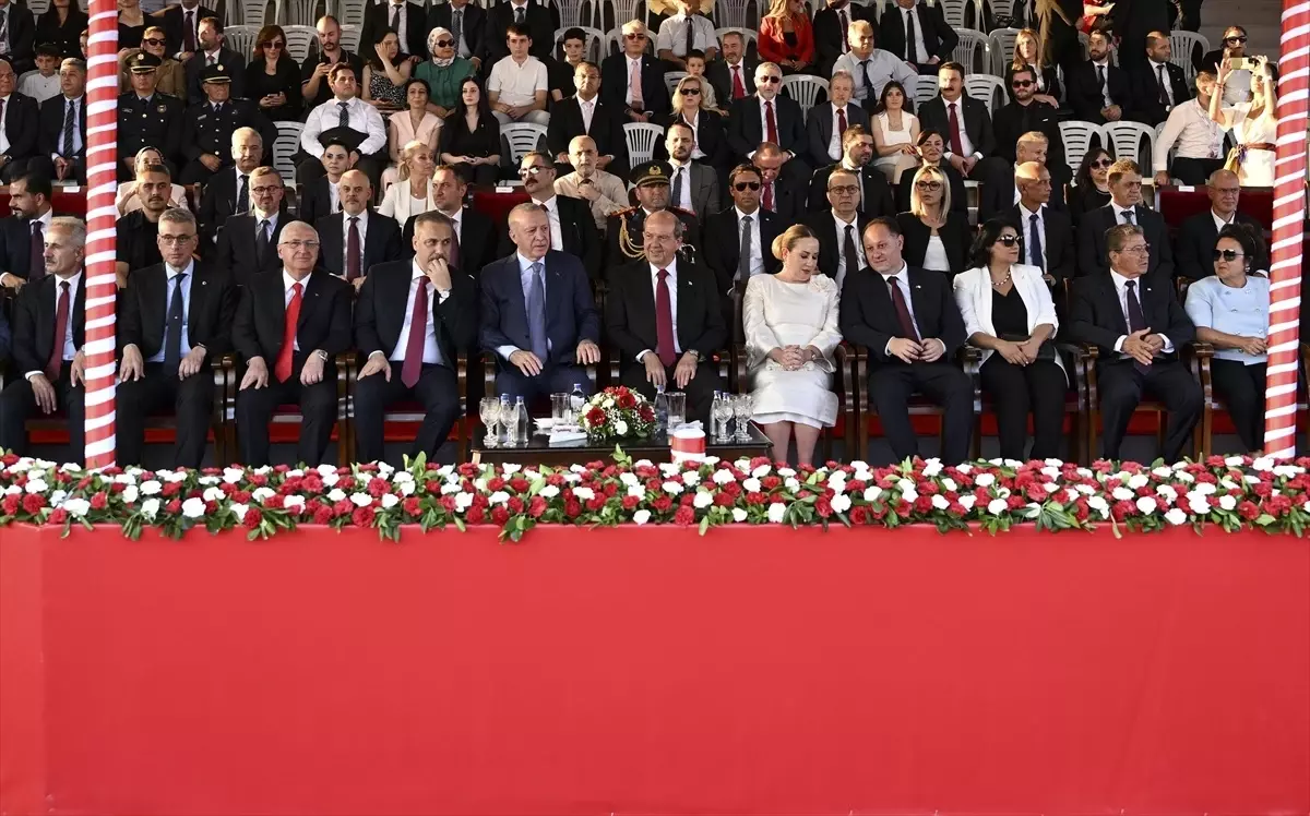 Cumhurbaşkanı Erdoğan, Kıbrıs Barış Harekatı'nın 51. Yıldönümünde Kıbrıs Türklerine Destek Verdi