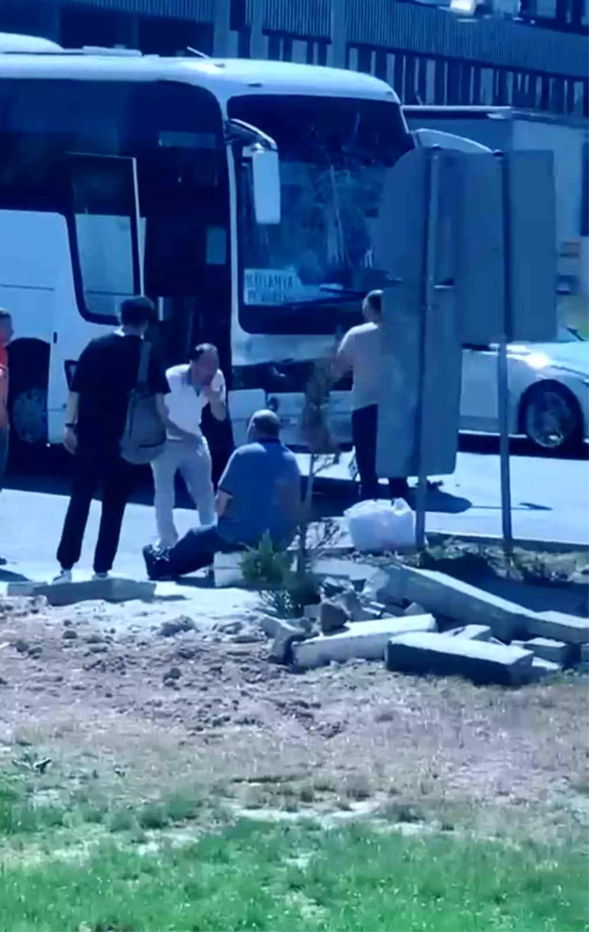 Kütahya'da İşçi Servisi Kaza Yaptı