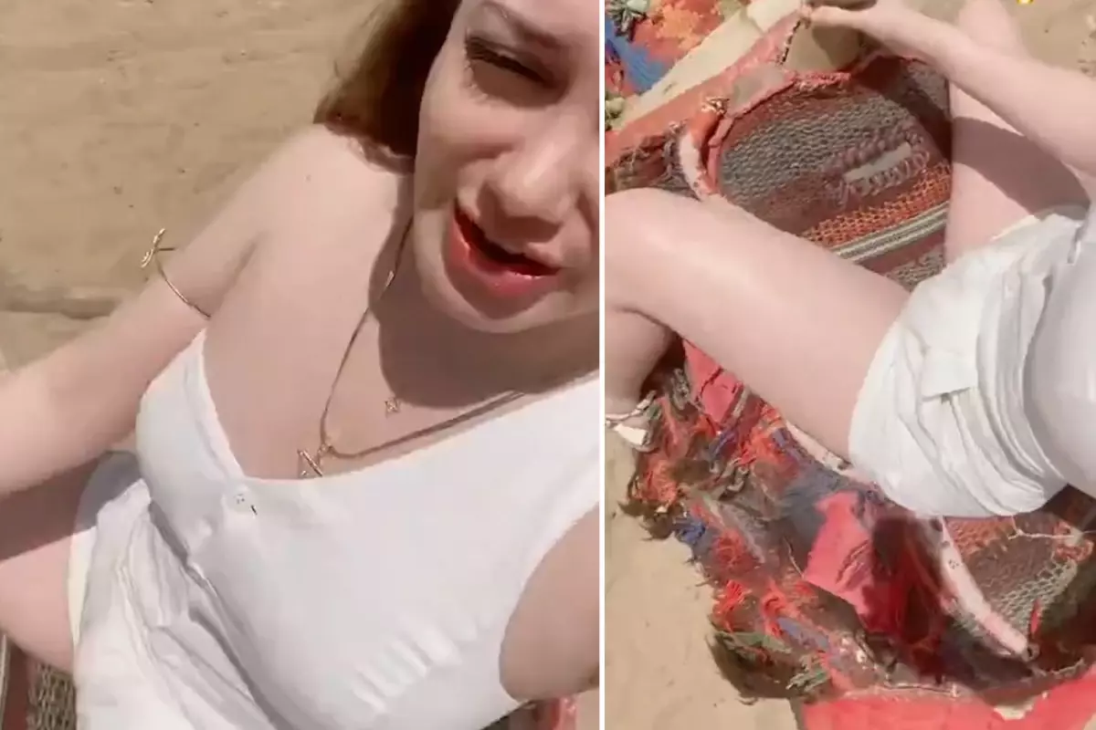 Mısır'da kısa şortla deveye bindi, sonrasında olanlar inanılmaz