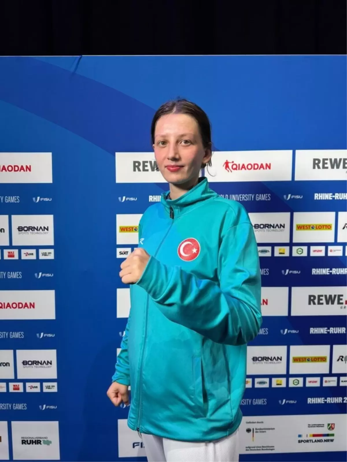 Şevval Çakal'dan Altın Madalya
