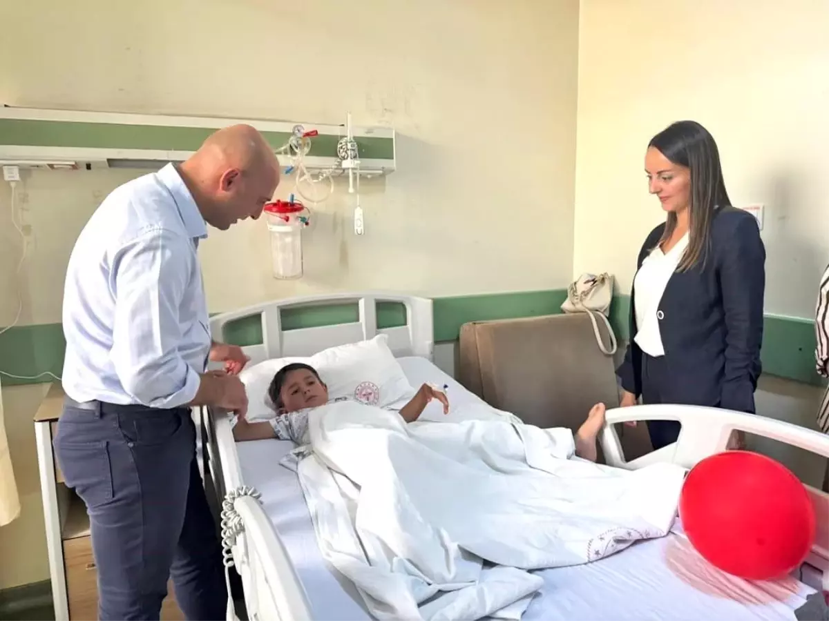 Doğubayazıt'ta Anlamlı Sünnet Töreni