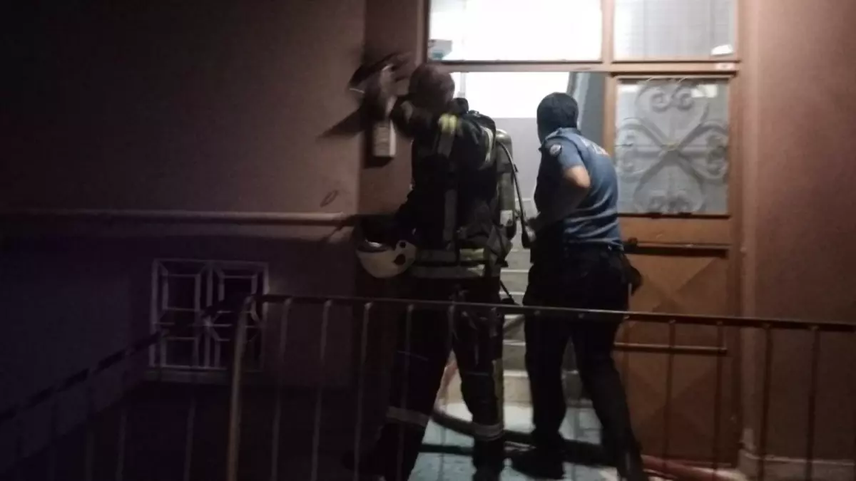 Çorum'da Apartman Yangını Paniğe Neden Oldu