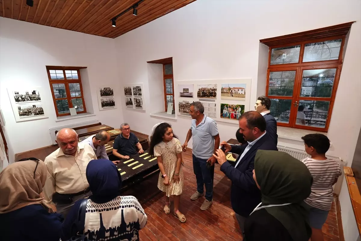 Darende'de Sanat ve Eğitim Atölyesi Açıldı