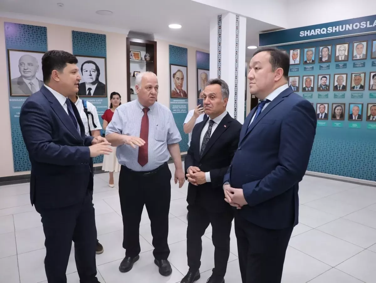 TOGÜ Rektörü Yılmaz, Taşkent'te Ziyarette Bulundu