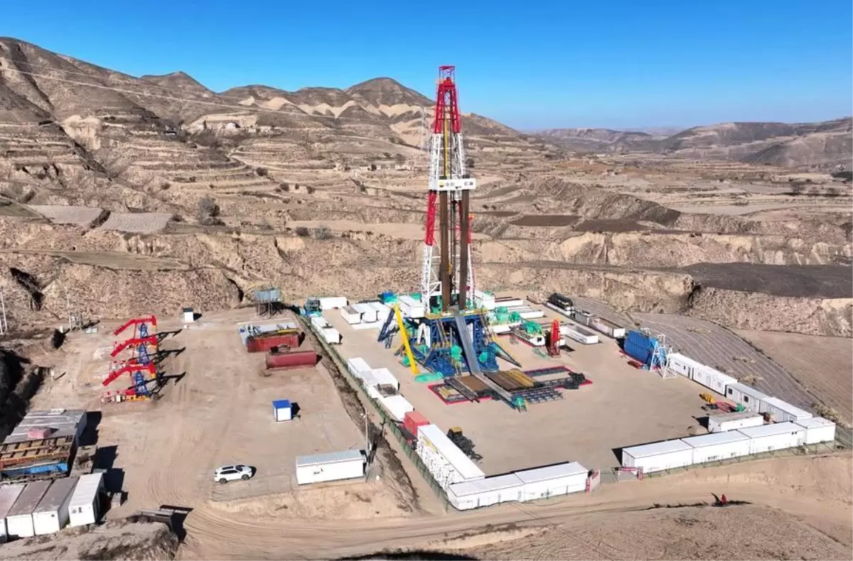 Çin Kaya Petrolü Üretiminde Tarihi Eşiği Geçti