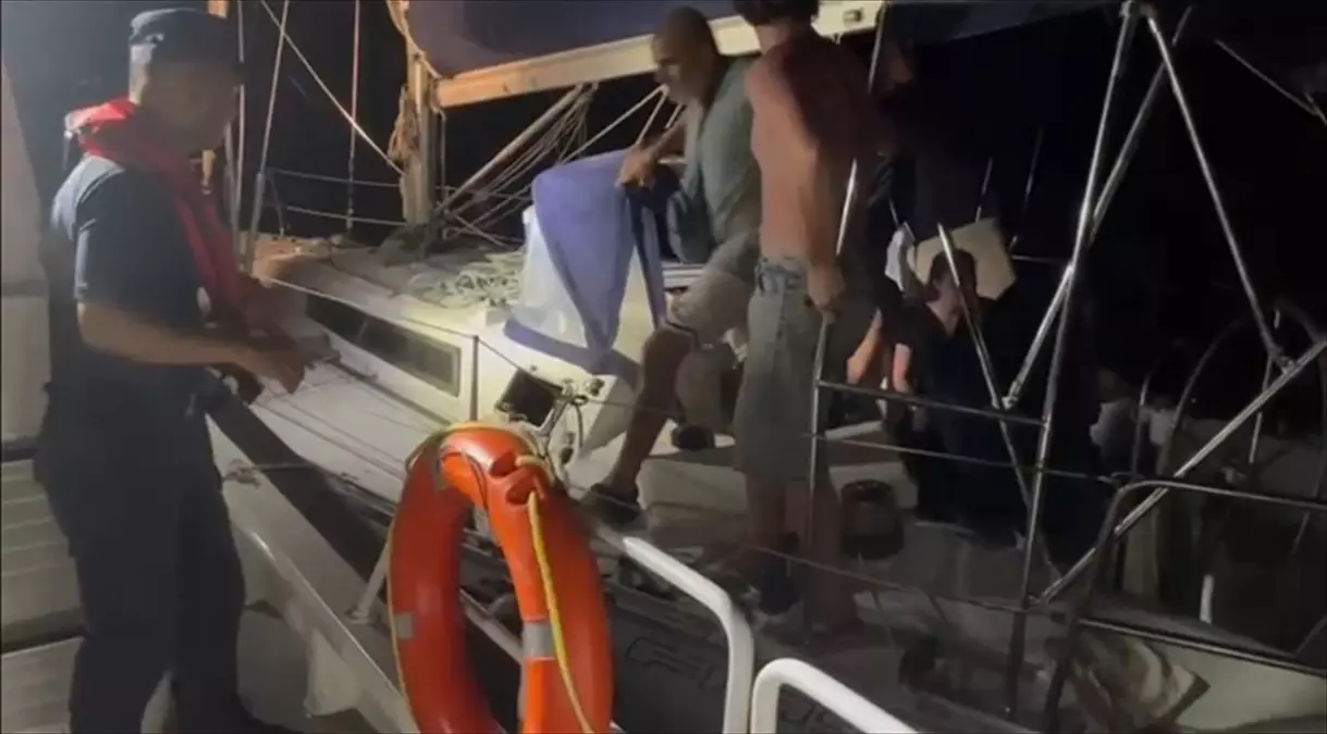 Datça'da 28 Düzensiz Göçmen Yakalandı