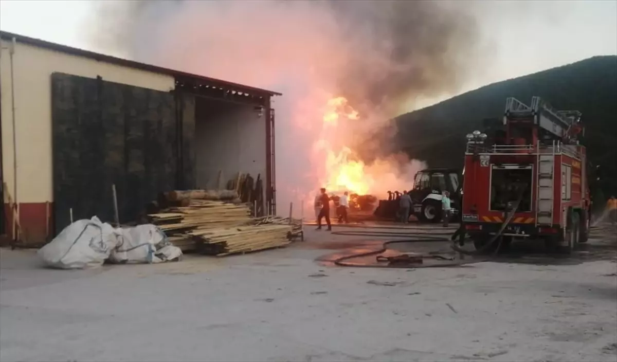 Almus'ta Kereste Atölyesinde Yangın