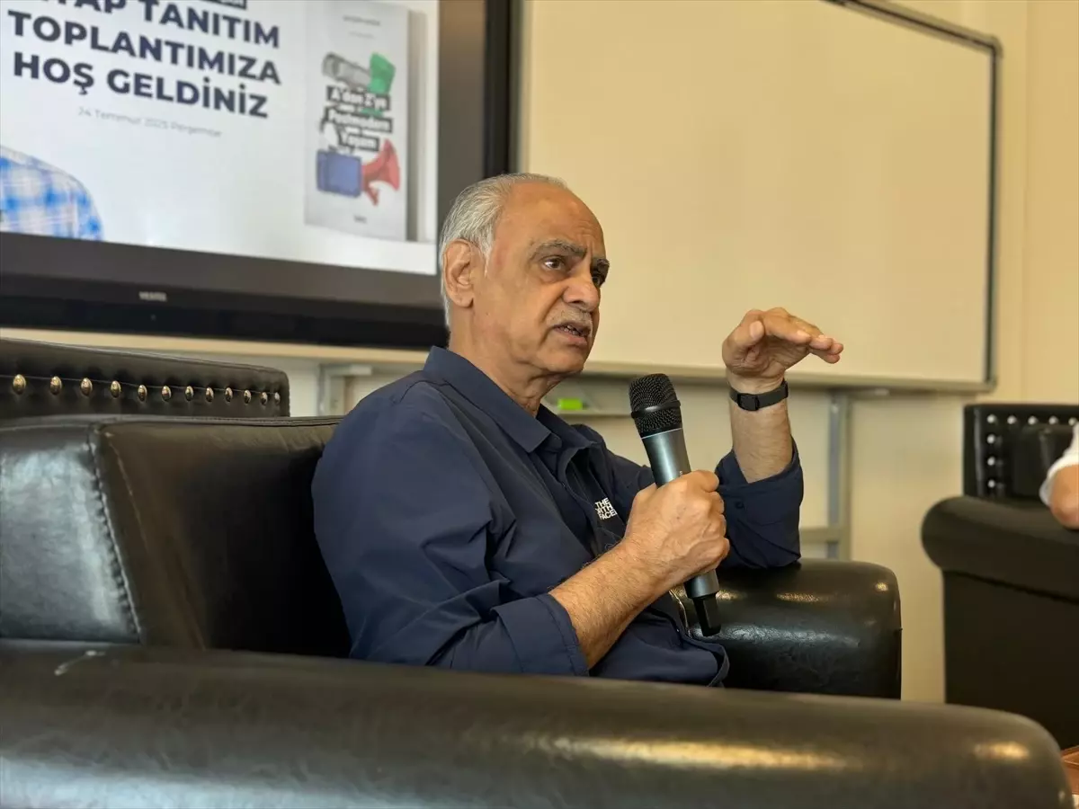 Ziauddin Sardar İstanbul’da Postmodernizmi Tartıştı