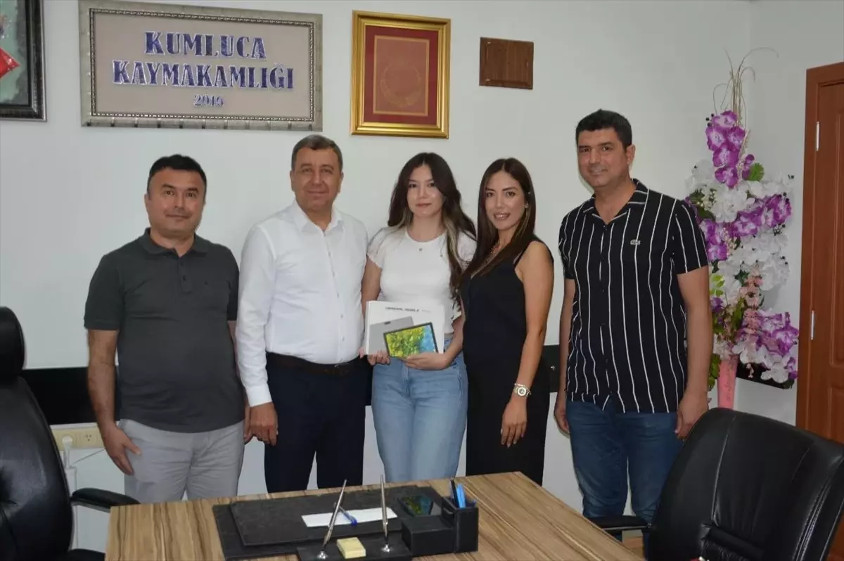 Kumluca'lı Öğrencilere YKS Başarı Ödülü
