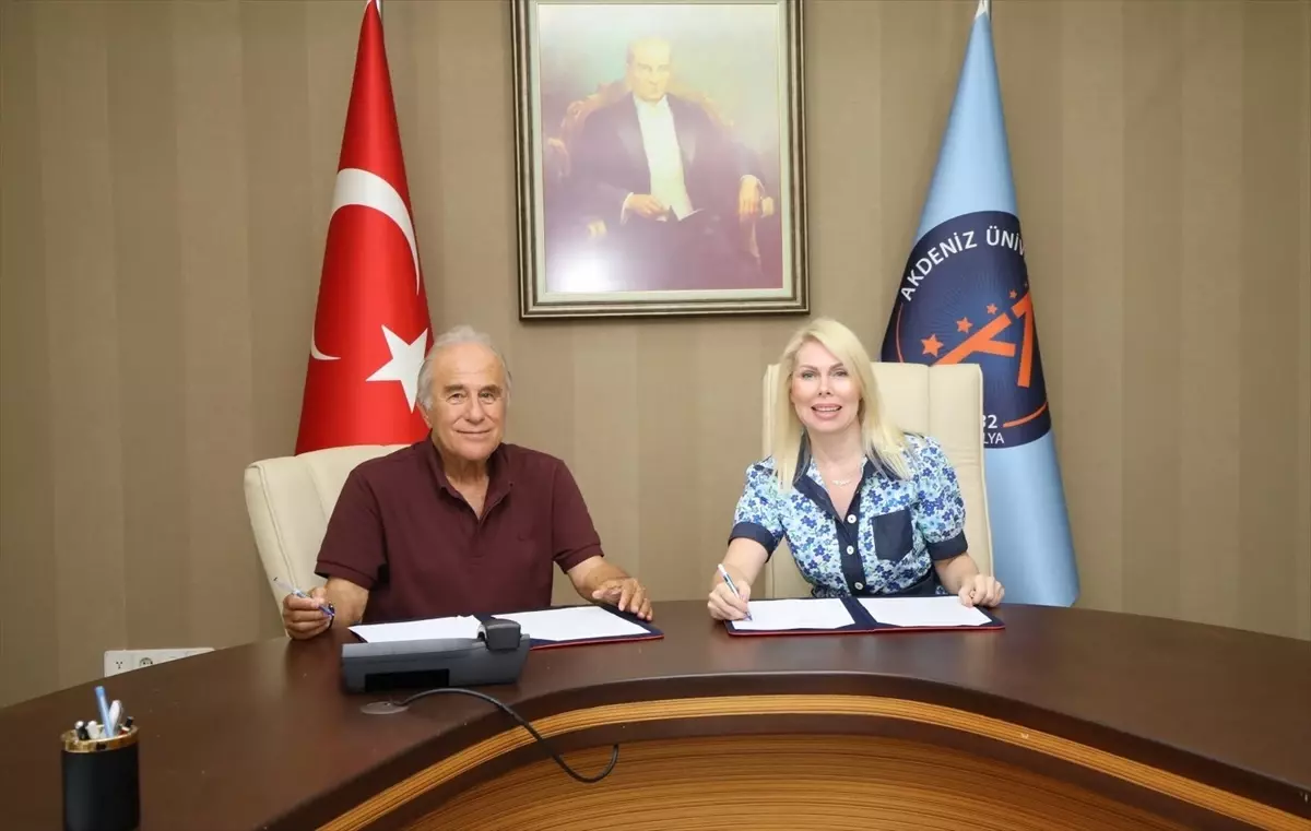 Akdeniz Üniversitesi'ne Yeni Nöroloji Polikliniği