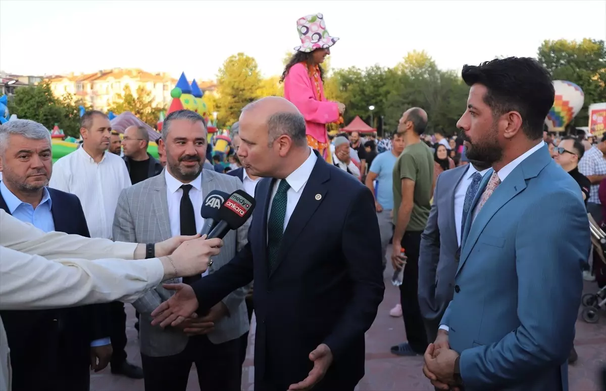 Çocuklar İçin Daha Güçlü Türkiye Vurgusu