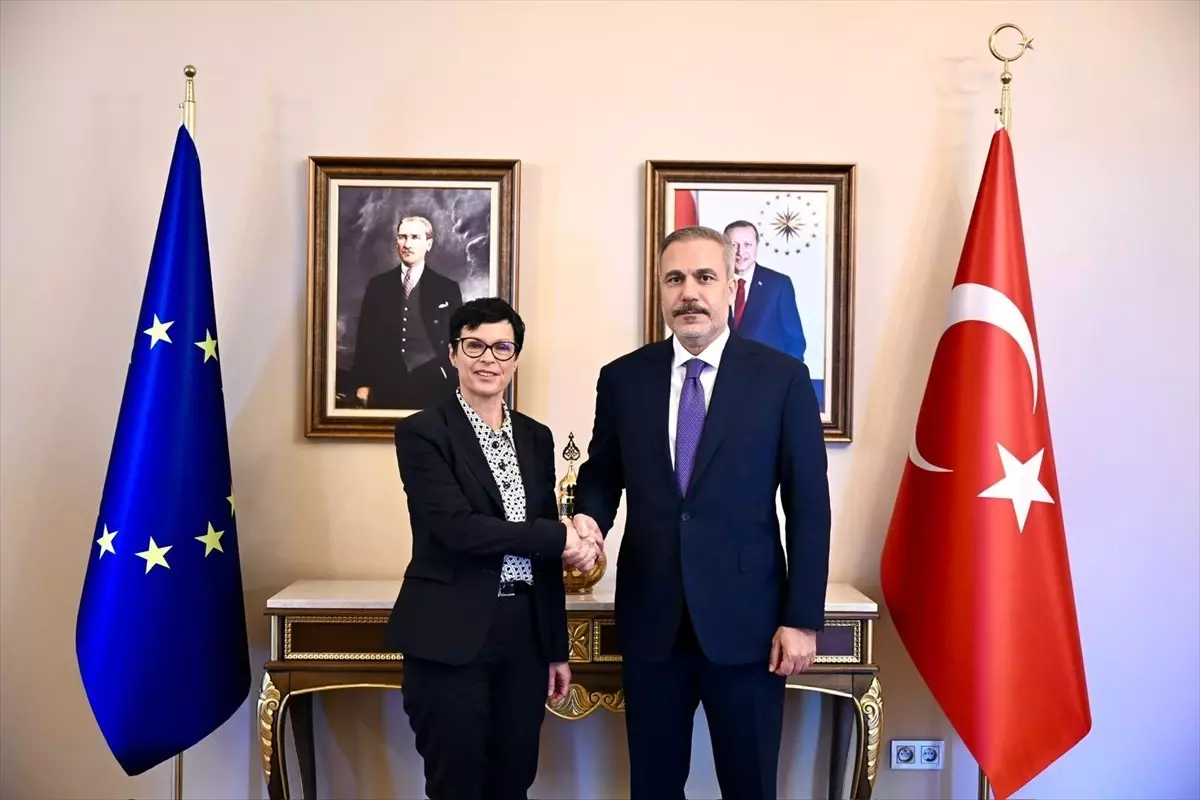 Hakan Fidan, AB Üyesi Marta Kos'u İstanbul'da Ağırladı