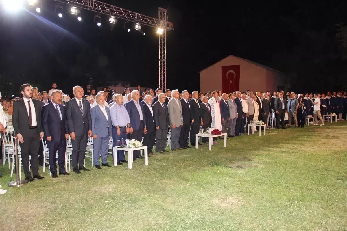 Abdullah Gül, AGÜ Mezuniyet Törünü Kutladı