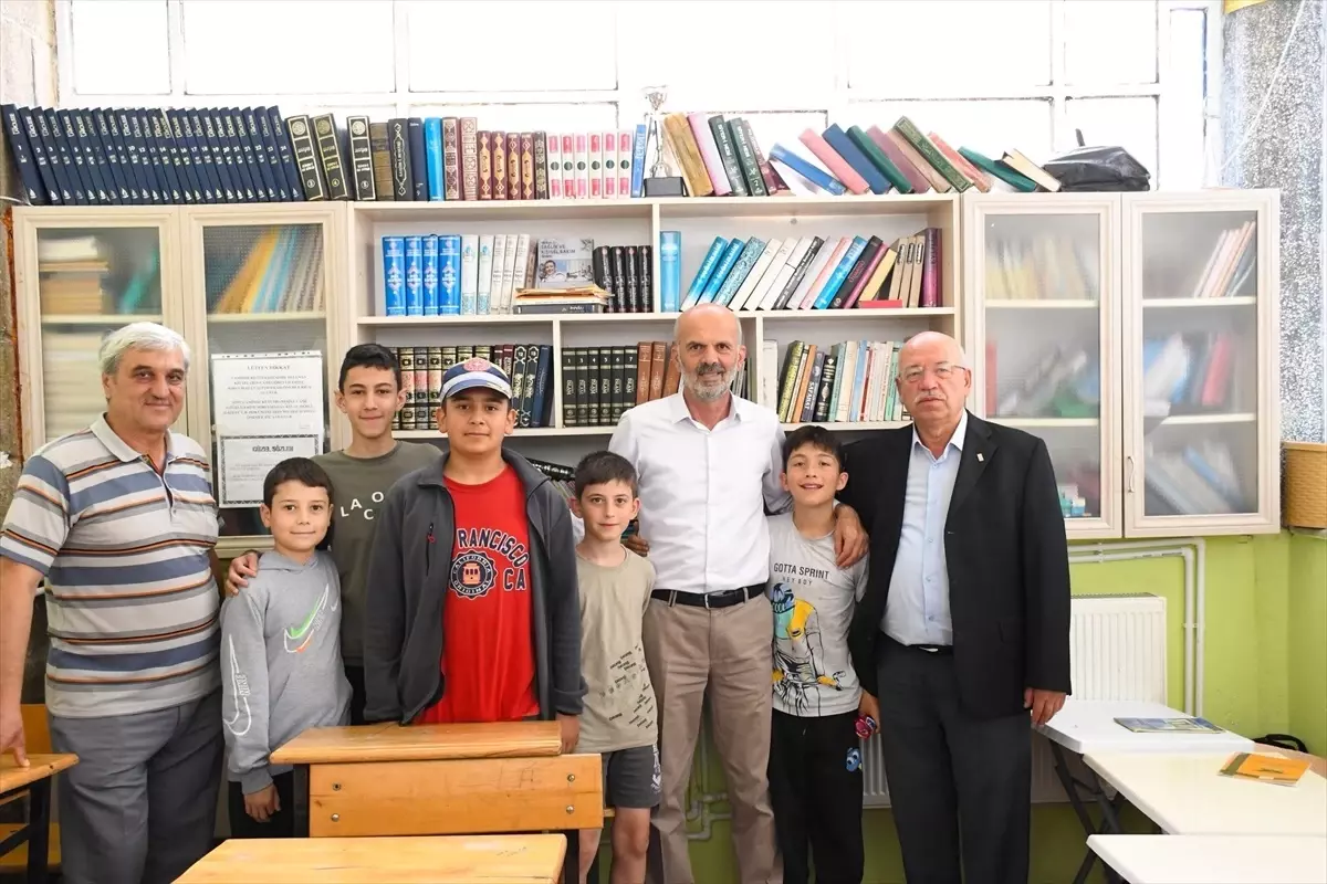 Başkan Topal, Yaz Kur'an Kurslarını Ziyaret Etti