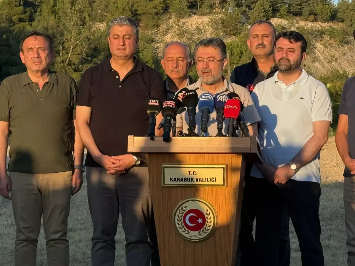 Orman Yangınları Kontrol Altına Alındı, Karabük'teki Yangın Devam Ediyor