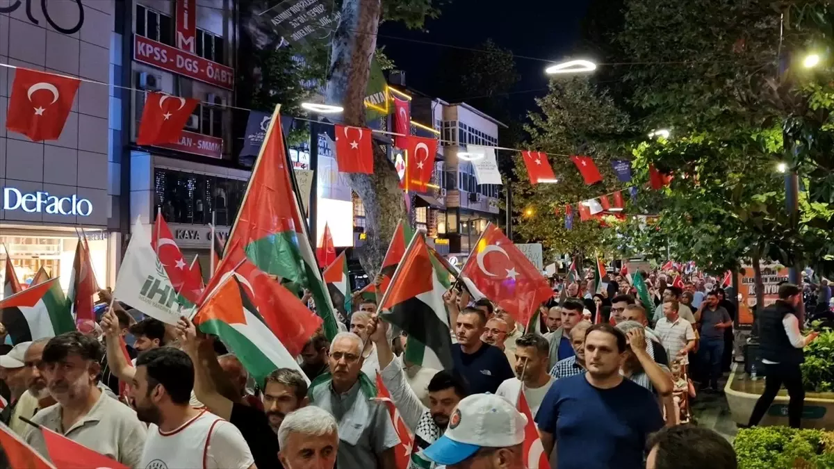 Kocaeli'de Filistin İçin Yürüyüş