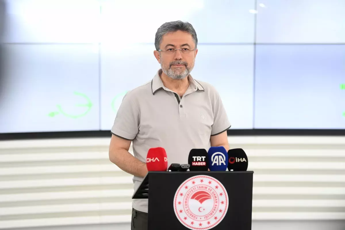76 Yangınla Mücadele Ediliyor