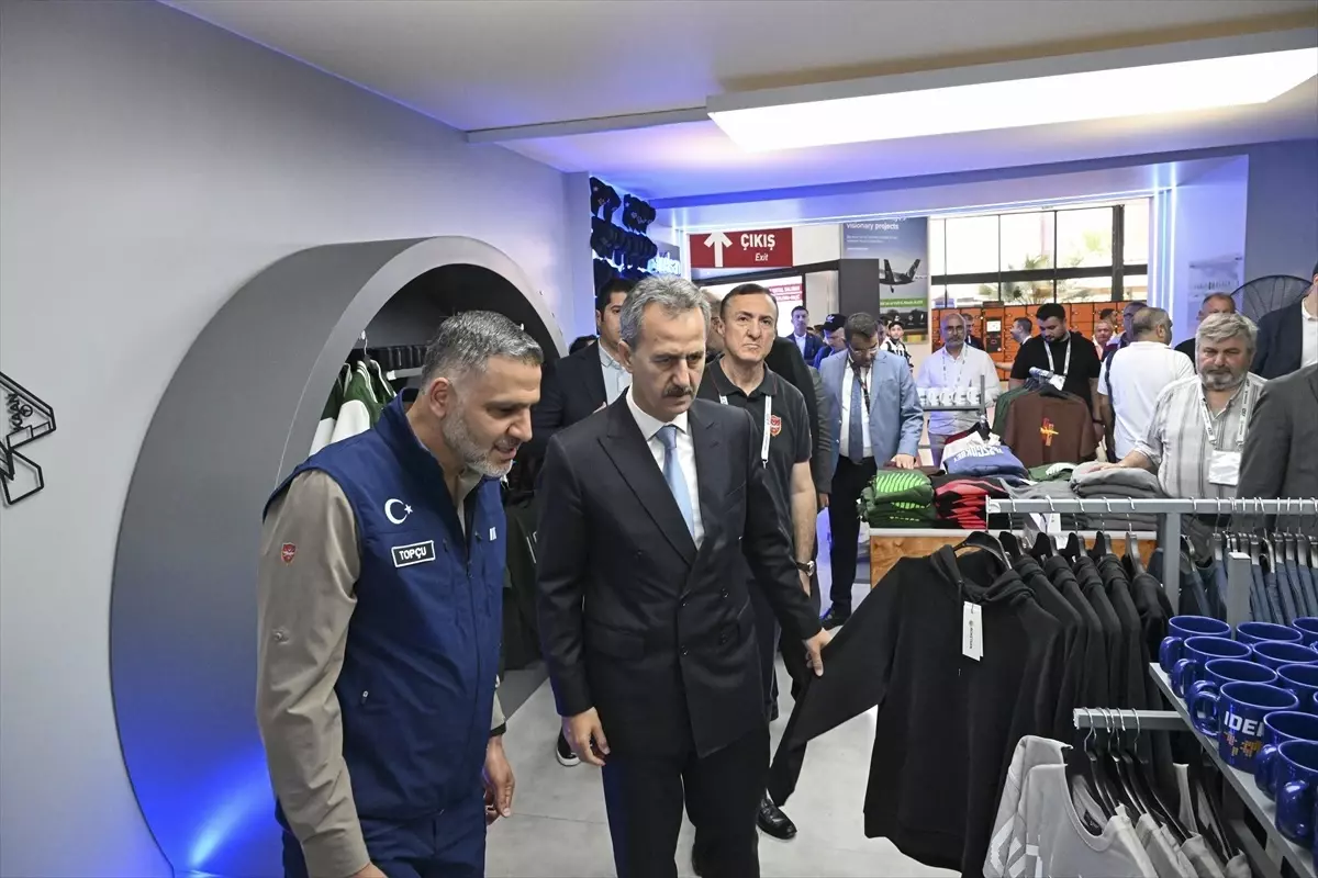 IDEF 2025'ta Vakıf Mağaza'ya Yoğun İlgi