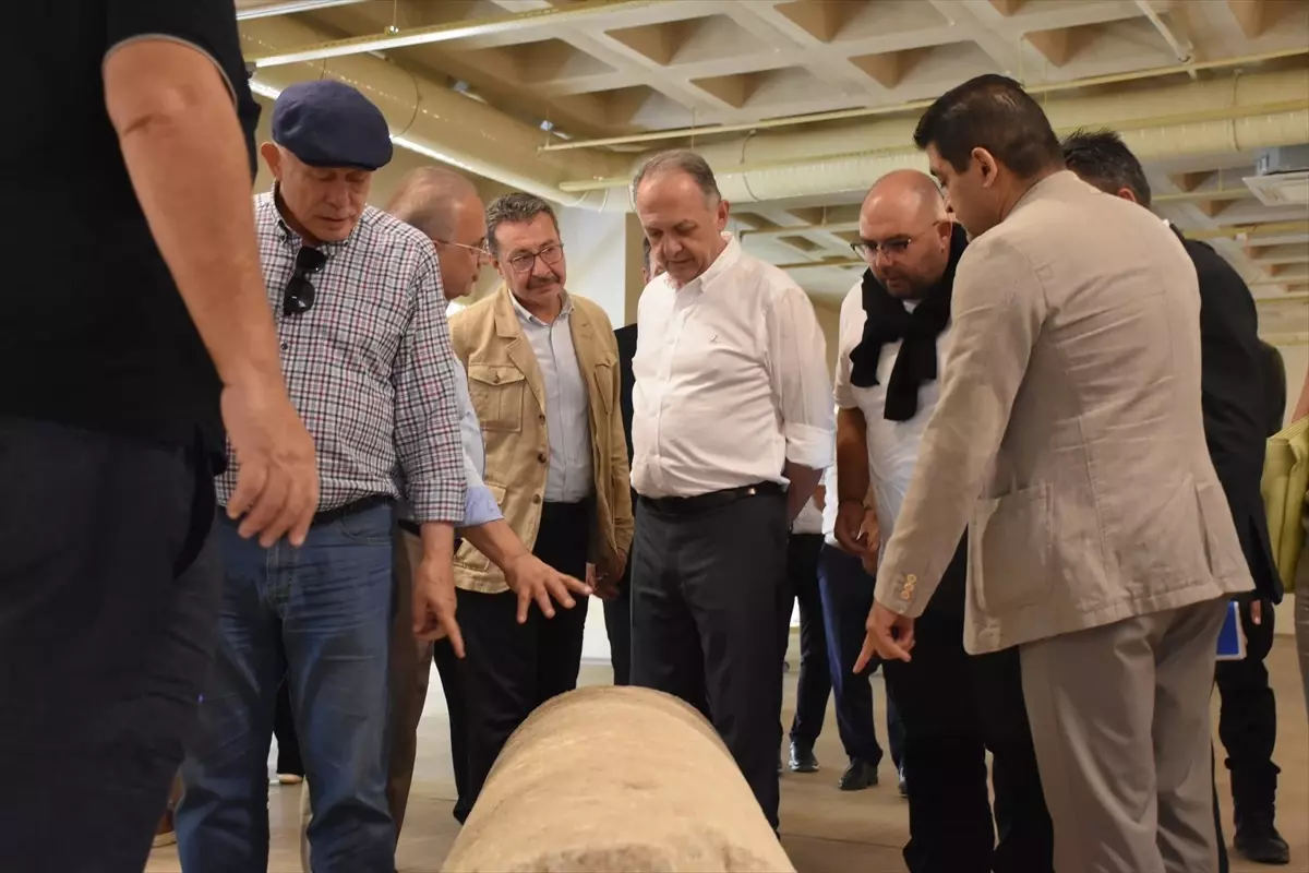 Bakan Yardımcısı Yazgı Ermenek'te Müzeyi Ziyaret Etti