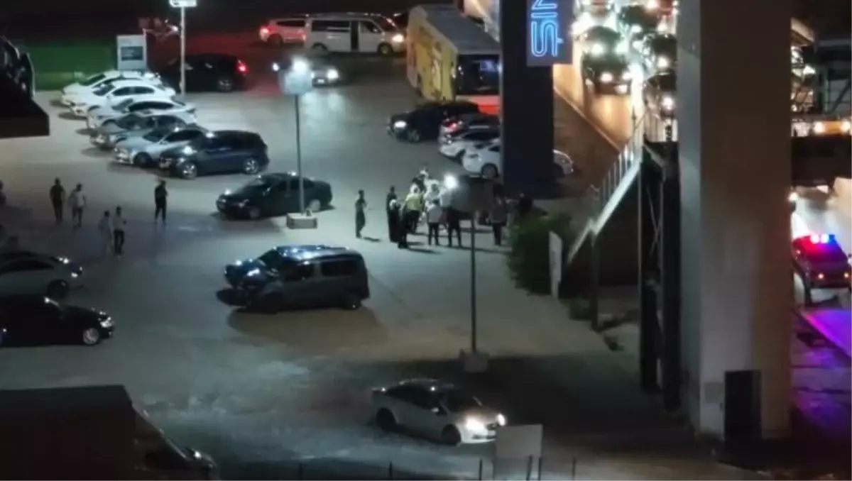 Trafik Kazası Sonrası Kavga: Polis Müdahale Etti