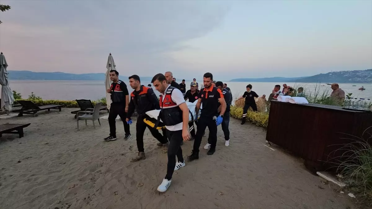 Sapanca Gölü'nde Genç Boğuldu
