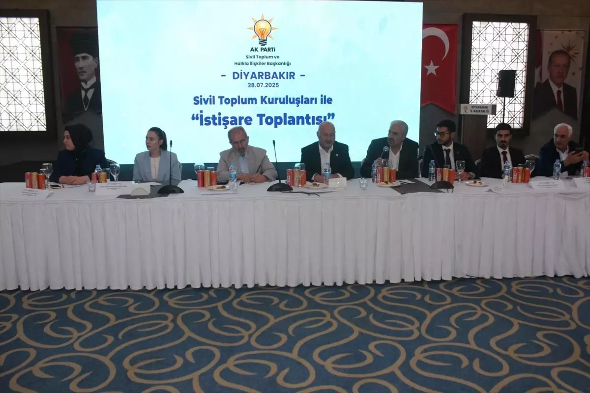 Diyarbakır'da 'Terörsüz Türkiye' Toplantısı