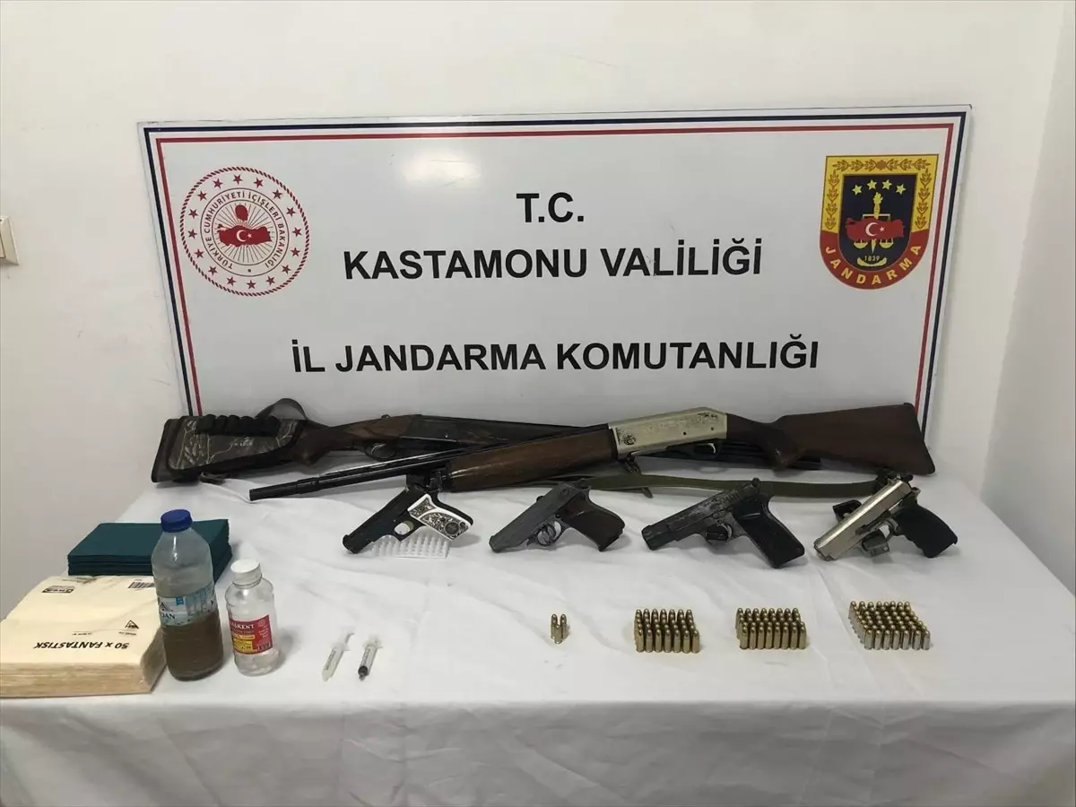 Kastamonu'da Silah Kaçakçılığı Operasyonu
