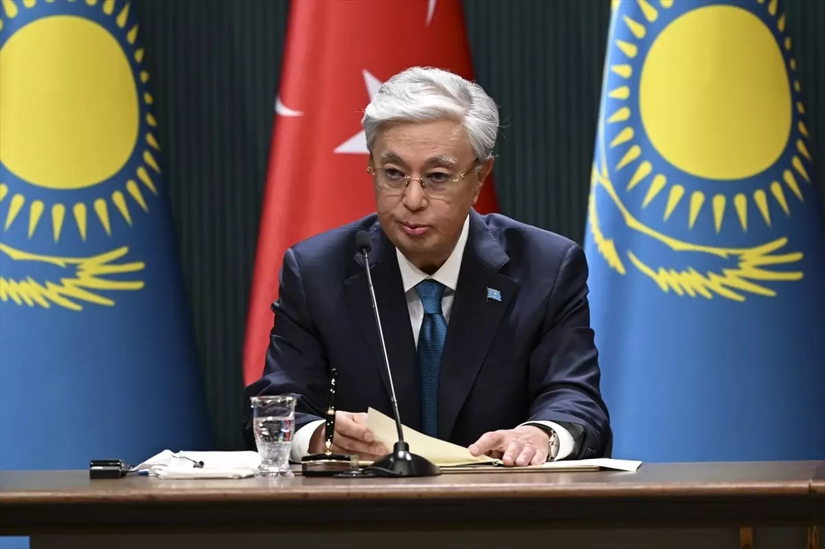 Tokayev, Türkiye'nin Savunma Teknolojilerini Övdü